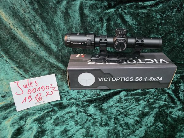 LVPO S6 1-6x24 auf WADSN Montage