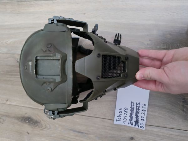 Airsoft Helm mich 2000 umgebaut