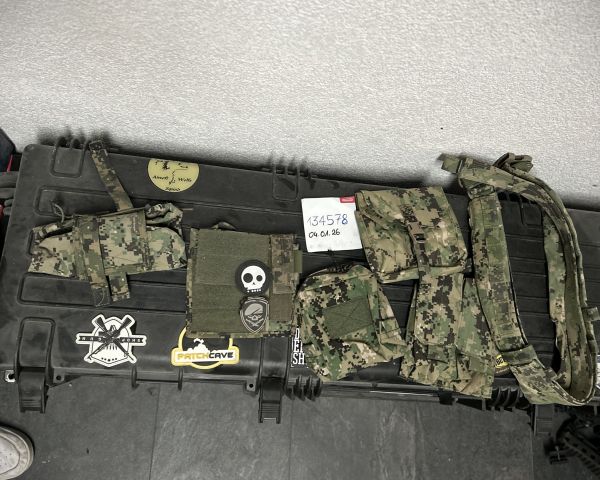 AOR2 Gear-Set: Battle Belt, Admin Pouch, Utility Pouches