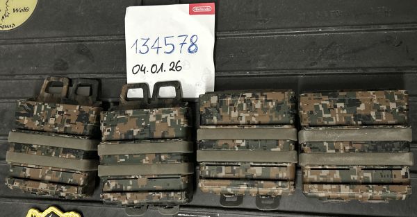 4er Set SR25/G28 Hard-Shell Fast Mag Pouches - MarPat / Woodland Digital