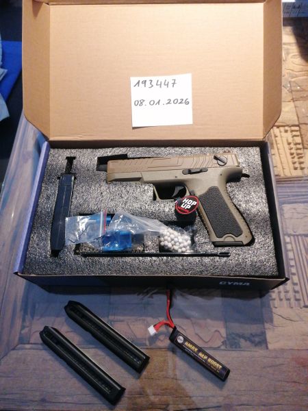 Cyma CM.127 Top Version