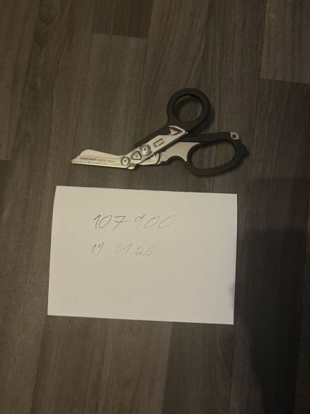 Leatherman Raptor Rescue