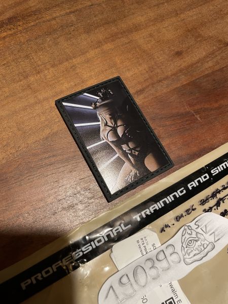 BBG BlackBoxGoons „Bunny V.20“ feat. @luscious__lizzy PVC Patch FOG