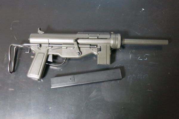 Grease Gun AEG inkl. 7 Lowcaps und 1 Midcap