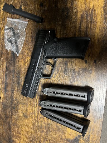 KWA USP mit Zubehör 