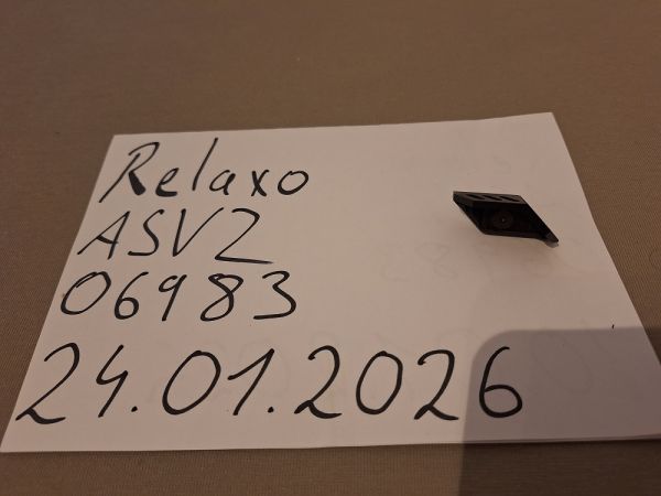 Begadi ,,Thumb-Rest'' Griff schwarz Metall