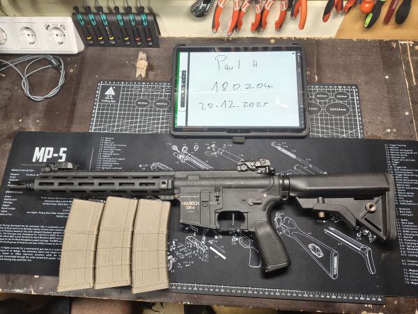 Novritsch SSR4 Mk1 SAEG – ca. 1,5 Joule | inkl. 3 TAN Magazine