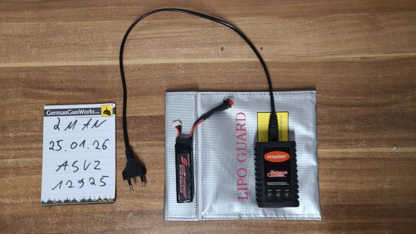 Bosli LIP0 11,1V + Guard + Charger