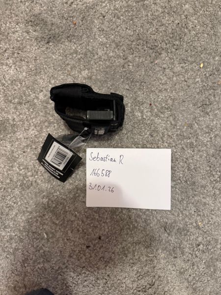 Warrior Universal Pistol Holster Right Hand - Black