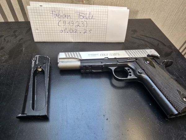 We M1911 mit einem C02 Magazin