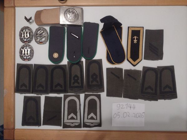 Bundeswehr rang-Abzeichen, Schulter Schlaufen usw 
