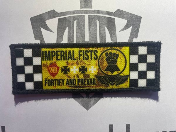 Warhammer Imperial Fists Banner Velcro Patch – „Fortify and Prevail“
