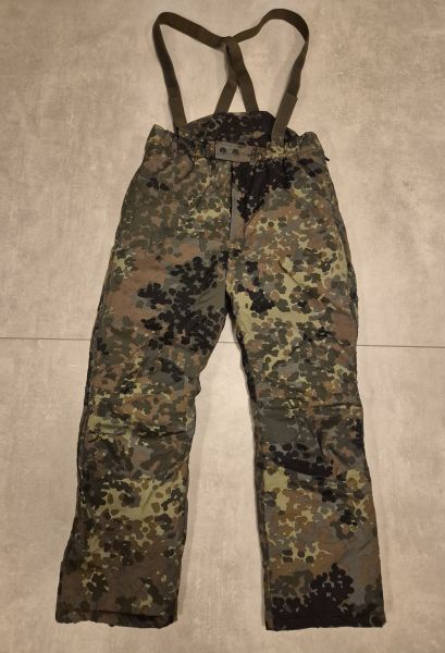 [V] Carinthia Kälteschutzhose Spezialkräfte 