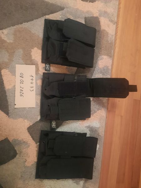 Schwarze MFH Magazin Taschen (zB für M4)