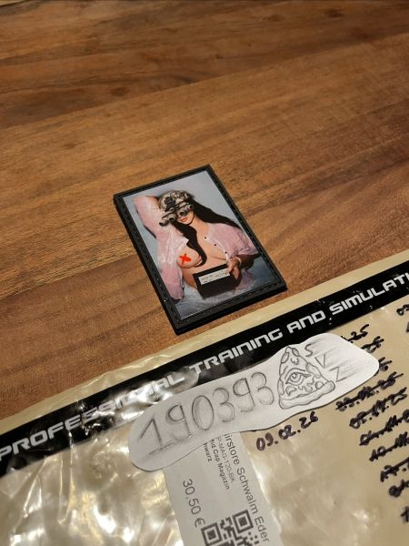 BBG BlackBoxGoons „Bunny V.06“ feat. Lana Del Rey PVC Patch FOG