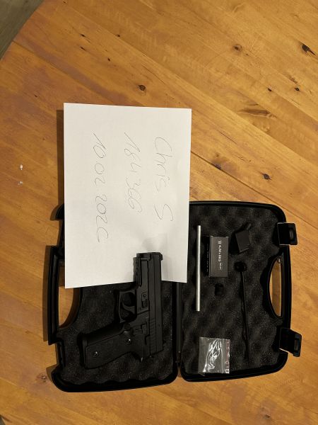 KJW KP-01 P226 GBB Schwarz