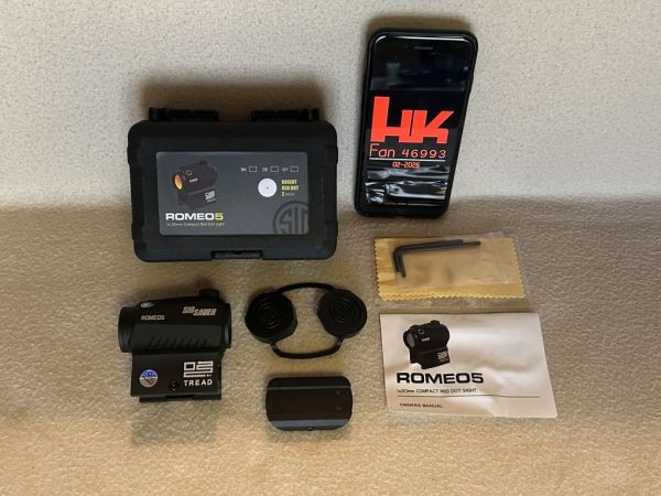 + + + Romeo 5 Reddot Klon mit flacher und hoher Montage + + +