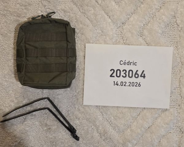 ZENTAURON Reissverschlusstasche Standard Multislot M