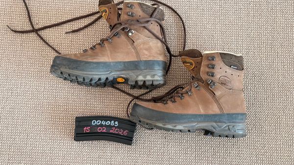 Meindl Island MFS Braun Gr. 43 Stiefel Boots