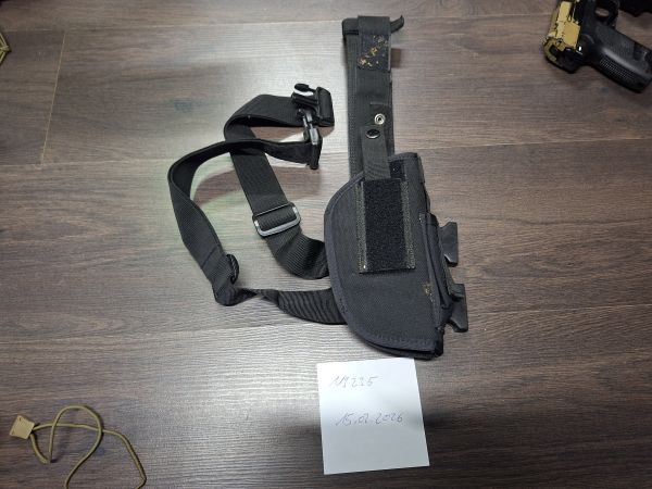 Tiefziehholster Universal schwarz