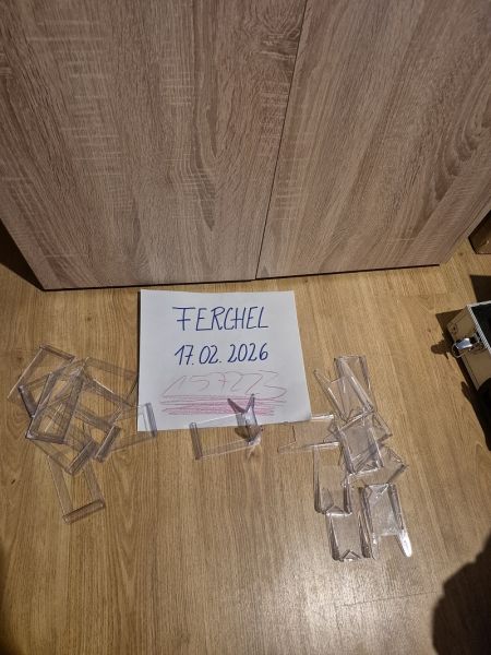 10 Stück Ständer für Pistolen