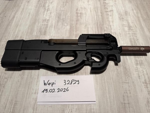 P90 mit Zubehör