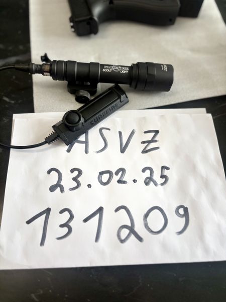 M600 Tactical Flashlight