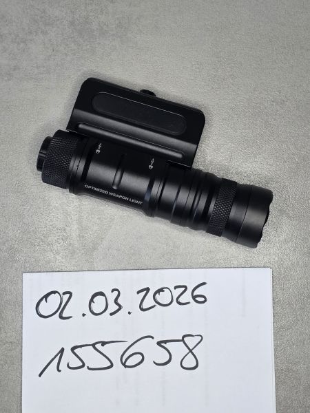 Cloud Defense OWL Lampe mit Markings Klon