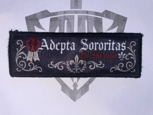 Adepta Sororitas Patch – Warhammer Sisters of Battle Velcro Patch 11,5×3,9 cm | Morale Patch