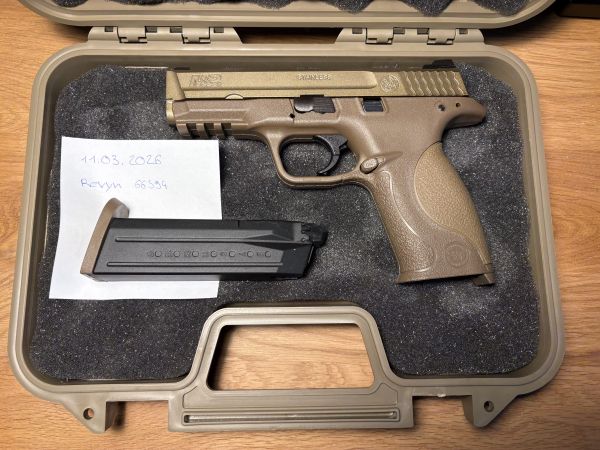 Smith & Wesson M&P9 GBB mit Pistolenkoffer
