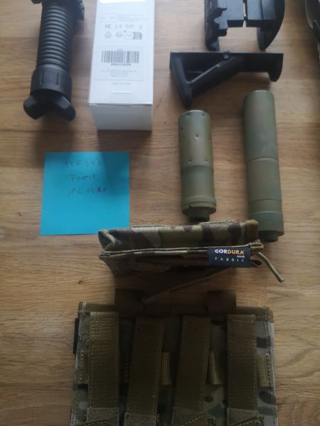 Konvolut Schalldämpfer sling pouch multicam 