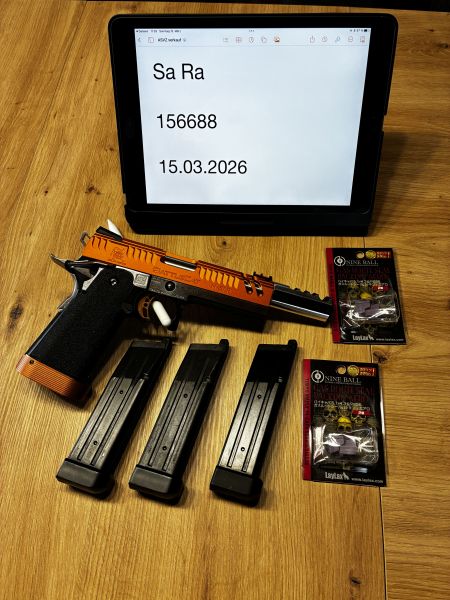 Custom Tokyo Marui Hi Capa 4.3 Long ;)