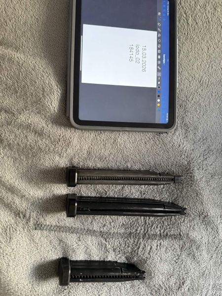 Hi Capa Magazine - Defekt