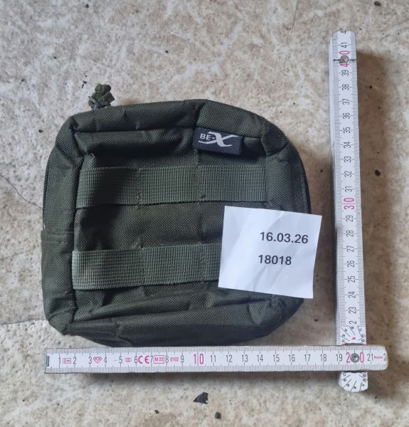 Kleine Müller Tasche mit Reißverschluss 