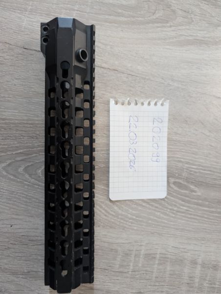 HW4 (?) Handguard