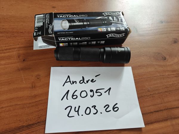 WALTHER Taschenlampe TACTICAL 250