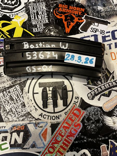 SRC AK / AKS74U Magazin-Follower