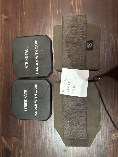 Ferro Concept Dummy Side Plates und Taschen