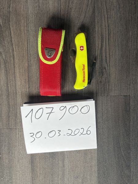 Voctorinox Rescue Tool