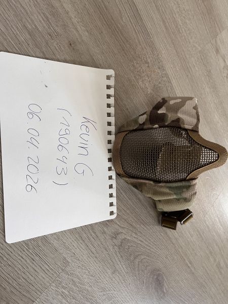 Verkaufe diese Maske 