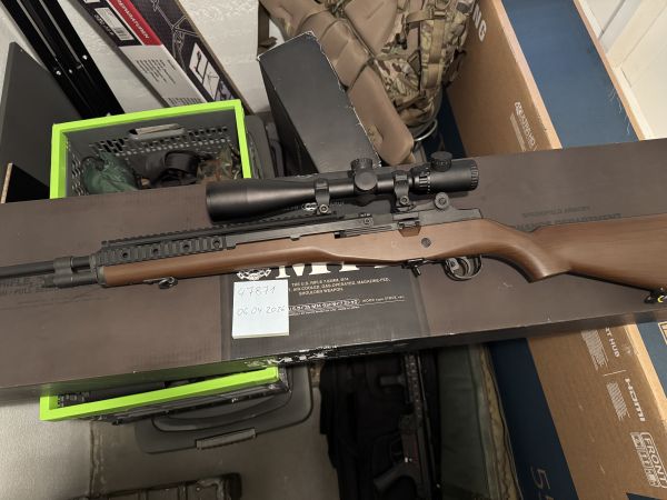 Tokyio Marui M14 AEG