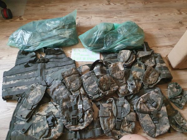 Gro&szlig;es US ACU FLC Set - #FR&Uuml;HJAHRSPUTZ