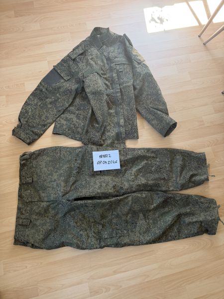 Russische Uniform digital flora