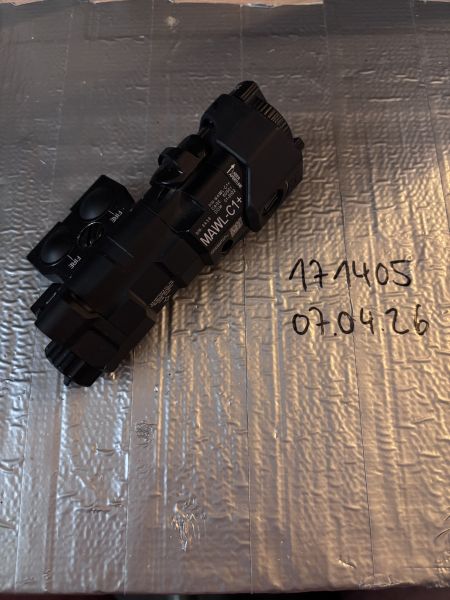 Hochwertiger MAWL Dummy aus Metall 