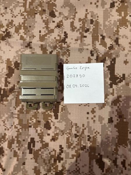 Hartschal-Magazintasche M4 