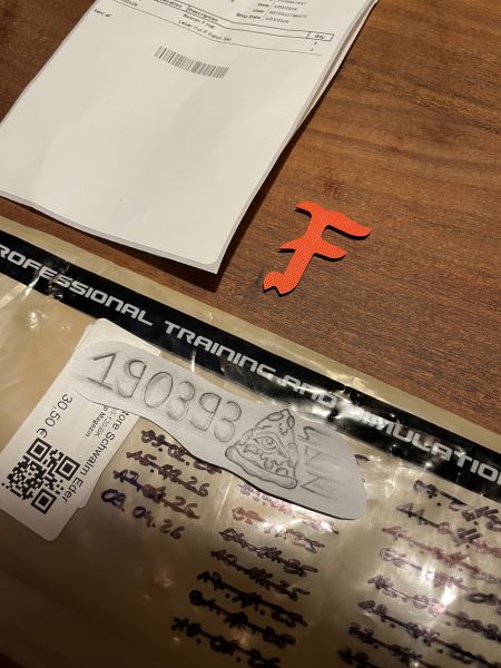 Forward Observations Group FOG „F“ Laser Cut Orange Patch Neu