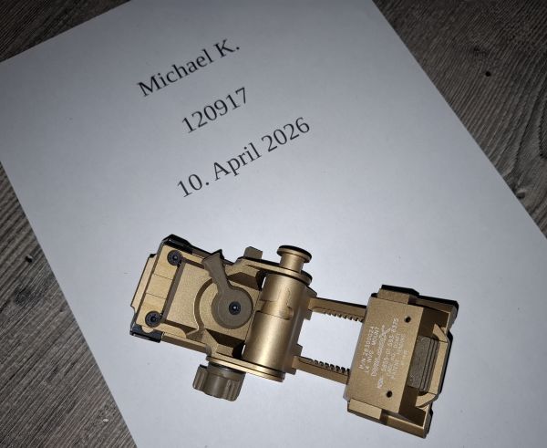 Wilcox L4 NVG Mount Clone mit Markings