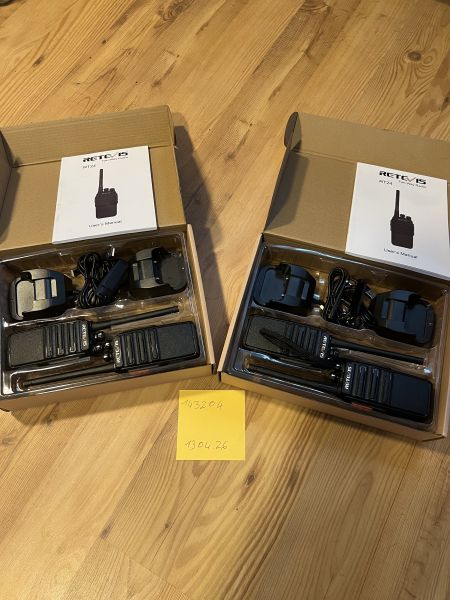 Retevis Funkgeräte RT24 mit viel Zubehör 