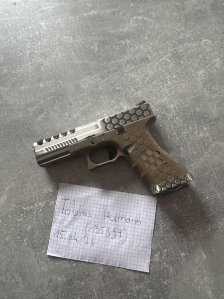 Aw costume Glock 