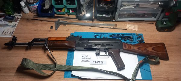 AKM CYMA Vintage Titan